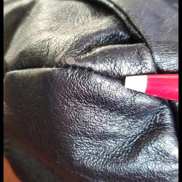 Elliott Lucca black leather purse - Picture 12 of 12